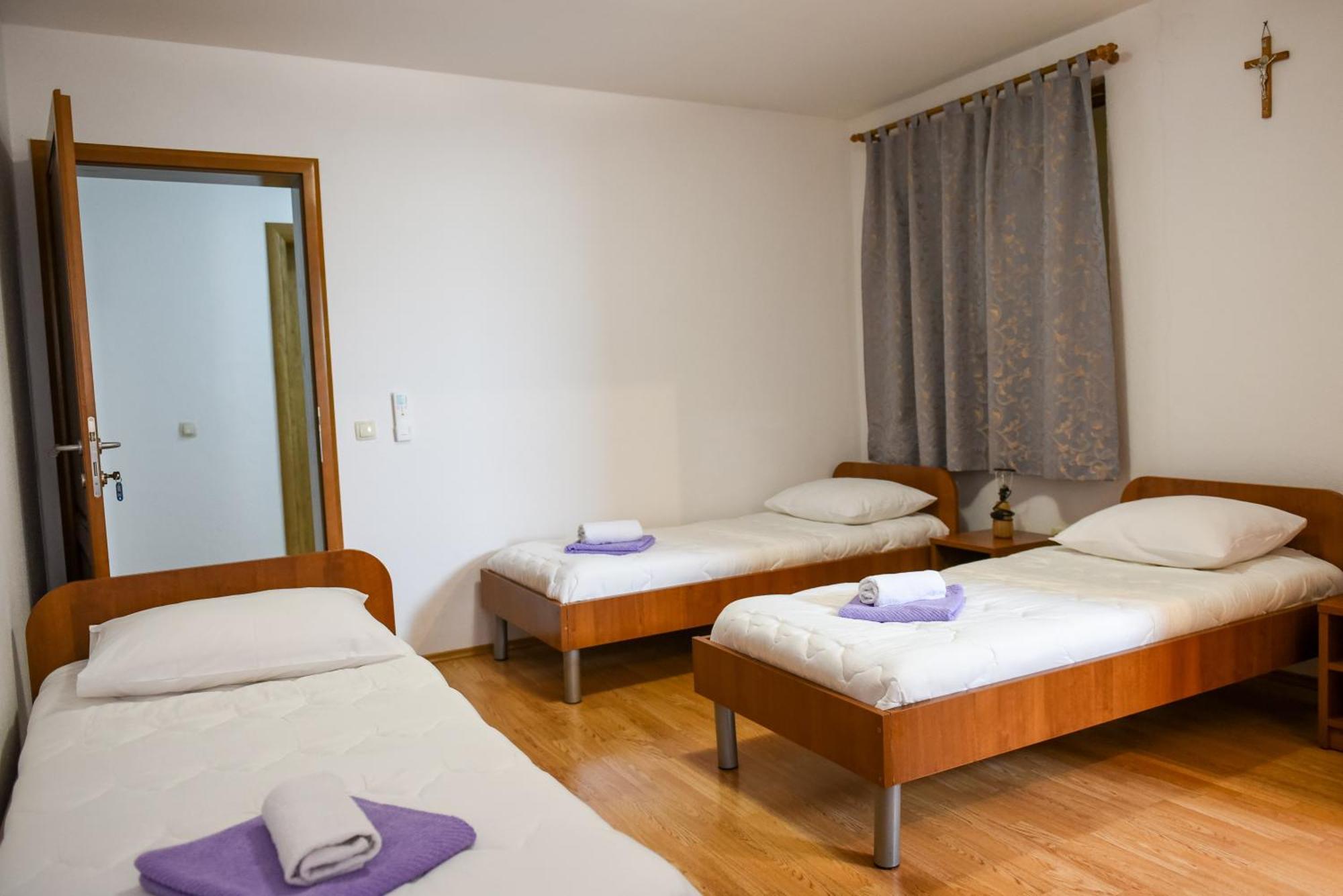 Apartments And Rooms Mara I Pavo Medjugorje Exterior foto