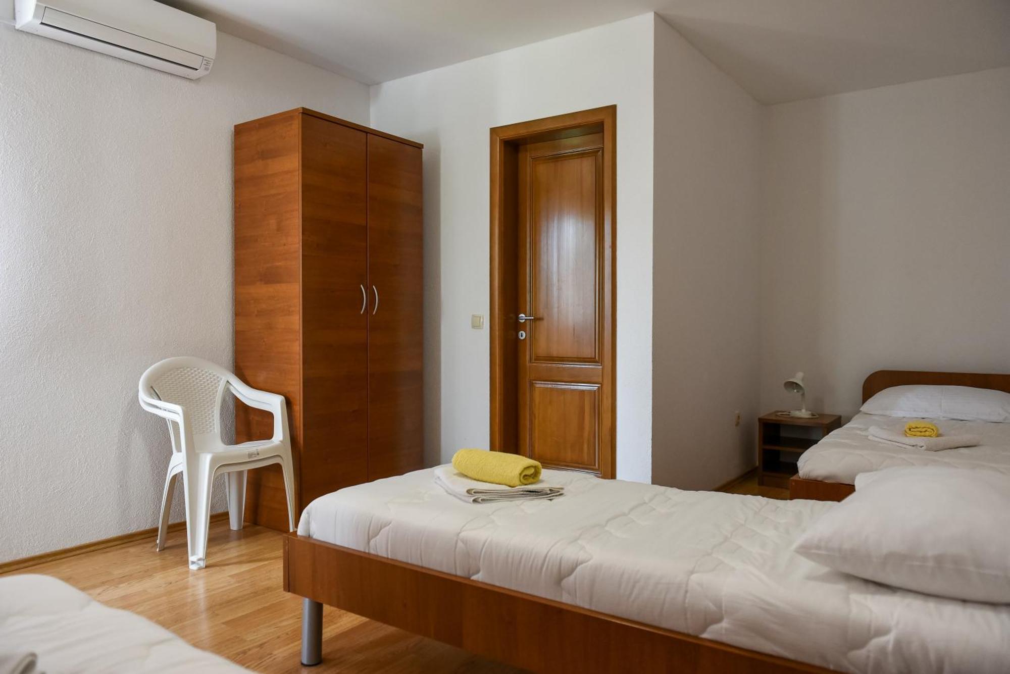 Apartments And Rooms Mara I Pavo Medjugorje Exterior foto